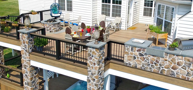 Custom Deck Design Contractors in Downey, CA